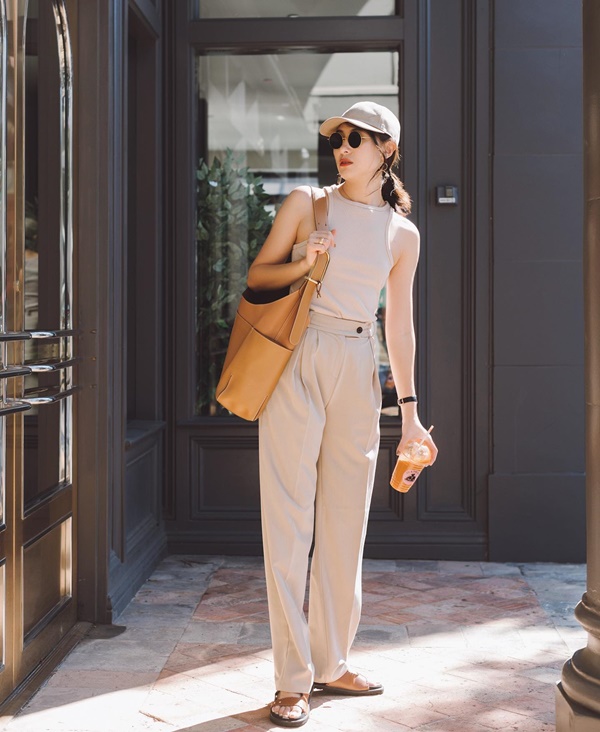 Bà mẹ 2 con có phong cách thời trang đầy trẻ trung, rạng rỡ-5