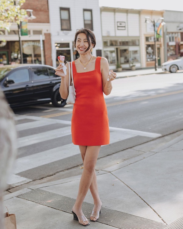 Bà mẹ 2 con có phong cách thời trang đầy trẻ trung, rạng rỡ-7