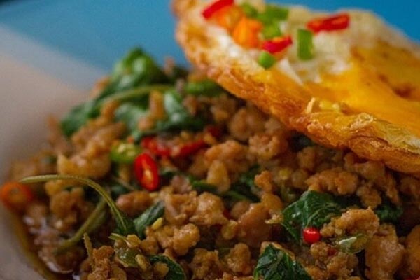 Cách kho cá của người Hàn Quốc ăn lạ miệng và hao cơm-10