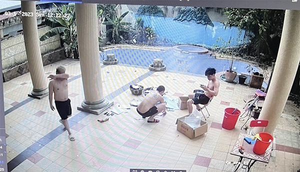 Cận cảnh ngôi nhà ‘giam lỏng’ 30 người Indonesia ở TP.HCM-4