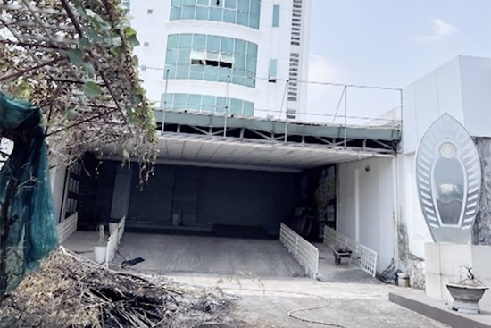 Cận cảnh ngôi nhà ‘giam lỏng’ 30 người Indonesia ở TP.HCM