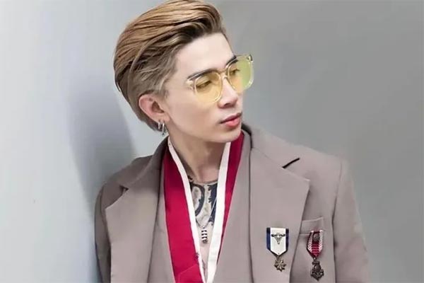 Ca sĩ Chi Dân khóc, lên tiếng sau tin đồn bị bắt-3