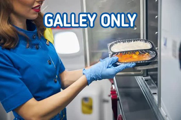 12 quy tắc mà mọi tiếp viên hàng không đều phải tuân theo khi làm việc, điều cuối chỉ những người cực tinh mắt mới nhận ra-5