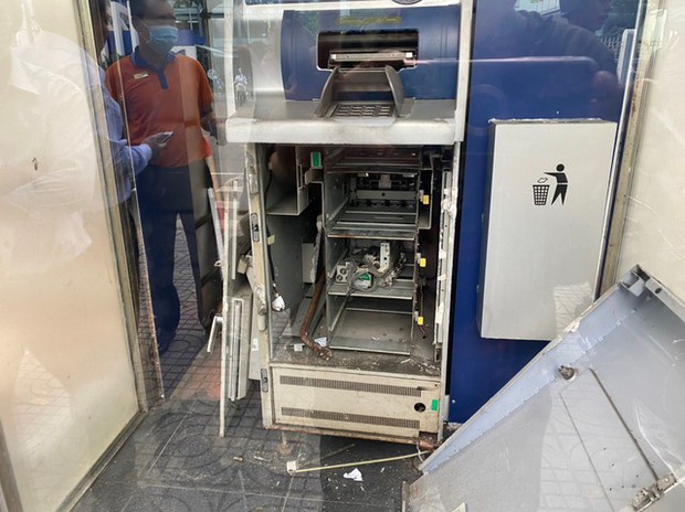 Lời khai của kẻ đập ATM, trộm 175 triệu đồng giữa trung tâm Đà Nẵng-4