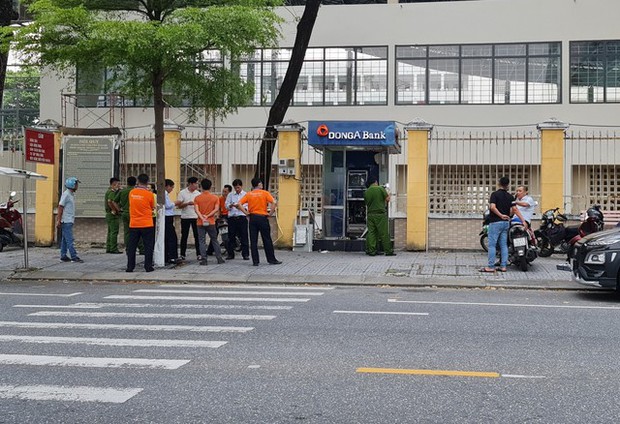 Lời khai của kẻ đập ATM, trộm 175 triệu đồng giữa trung tâm Đà Nẵng-2