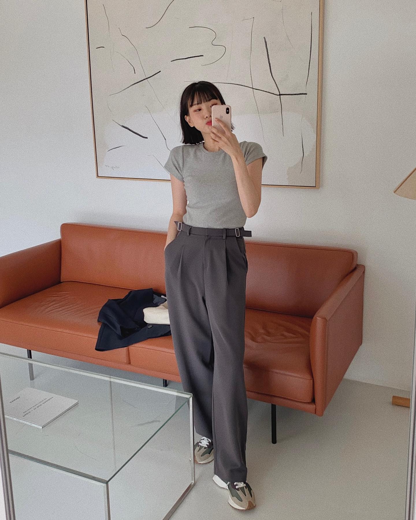 5 cách mặc áo thun cho nàng thấp bé-6