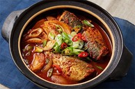 Cách kho cá của người Hàn Quốc ăn lạ miệng và hao cơm
