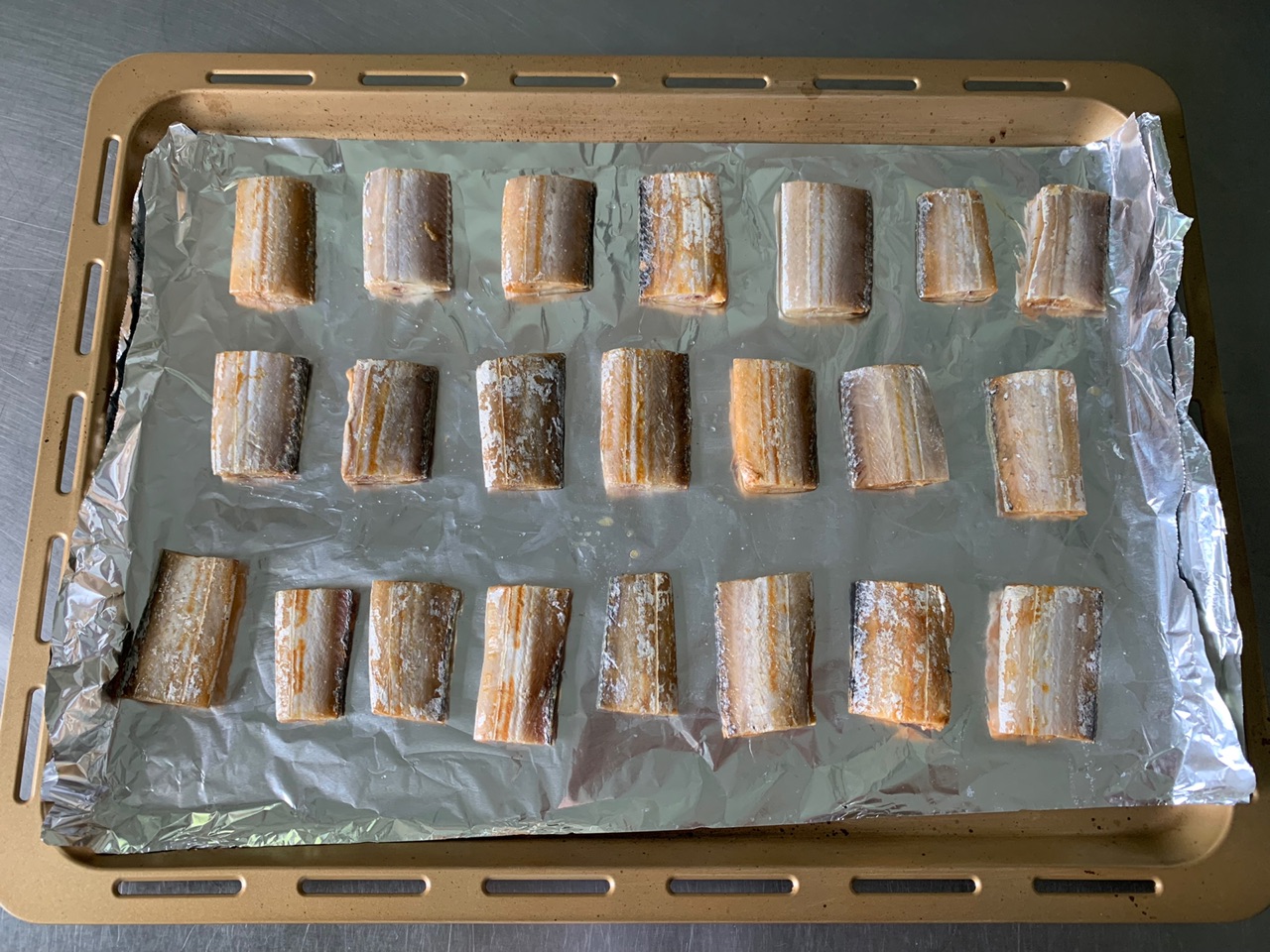 Bí quyết làm cá nướng tiêu ớt thơm ngon đậm vị ăn bao nhiêu cũng không ngán-3