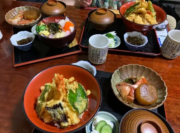 Sau nhiều năm tự ti vì cân nặng, nữ nhà văn giảm cân thành công nhờ 4 bí quyết ăn uống đơn giản của người Nhật-2