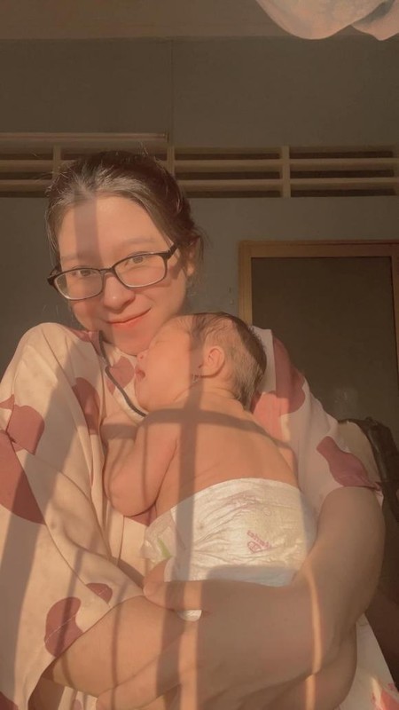 Mẹ bỉm sữa lột xác sau thời gian vượt cạn khiến netizen nức nở-7