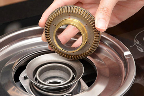 Nếu bếp ga xuất hiện những vấn đề này, cần xử lý ngay-1