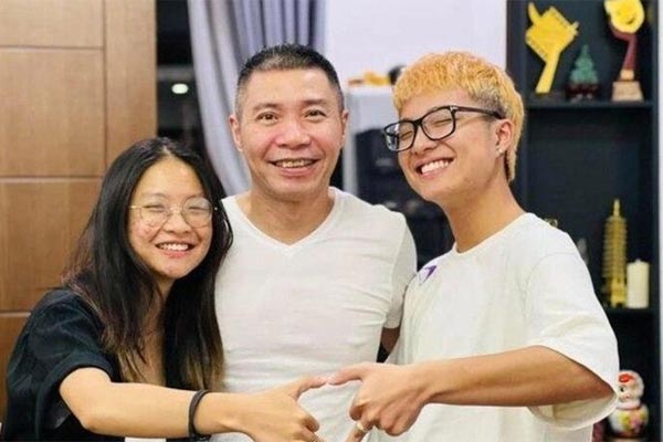 Vợ Công Lý: Thụy Vân giúp đỡ chúng tôi lúc khó khăn nhất-3