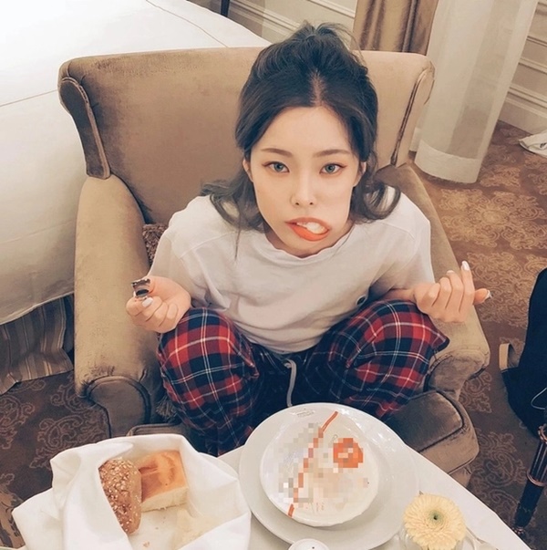 Bác sĩ cảnh báo cách chế biến rau củ làm tăng nguy cơ ung thư vòm họng gấp 7 lần nhưng gia đình Việt nào cũng thích-1