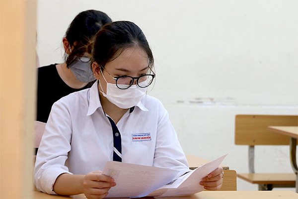 Chủ tịch UBND Thành phố Trần Sỹ Thanh tiếp Giám đốc Trung tâm Di sản thế giới-3