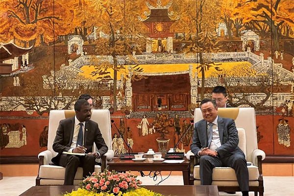 Công ty TNHH MTV Thoát nước Hà Nội: 50 năm trưởng thành và phát triển-6