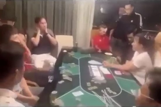 Khởi tố 21 golfer đánh bạc ở Vĩnh Phúc, chuyển hồ sơ 1 đối tượng sang Bộ Quốc phòng xử lý