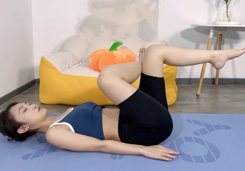 6 bài tập hông quả táo đơn giản có thể thực hiện tại nhà-6