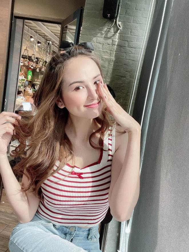 Hoa hậu Việt từng được đề nghị trả 230 tỷ để sinh con, giờ quý tử khôi ngô, được chuẩn bị sẵn 606 viên đá quý cưới vợ-4