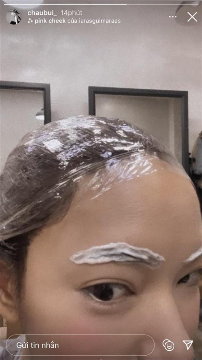 Đu mốt nhuộm lông mày như Hiền Hồ, vợ streamer giàu nhất Việt Nam bay luôn giao diện búp bê sống-10