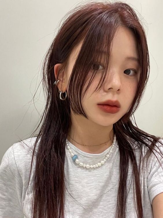 5 kiểu tóc hack mặt nhỏ được hội con gái Hàn thích mê-3