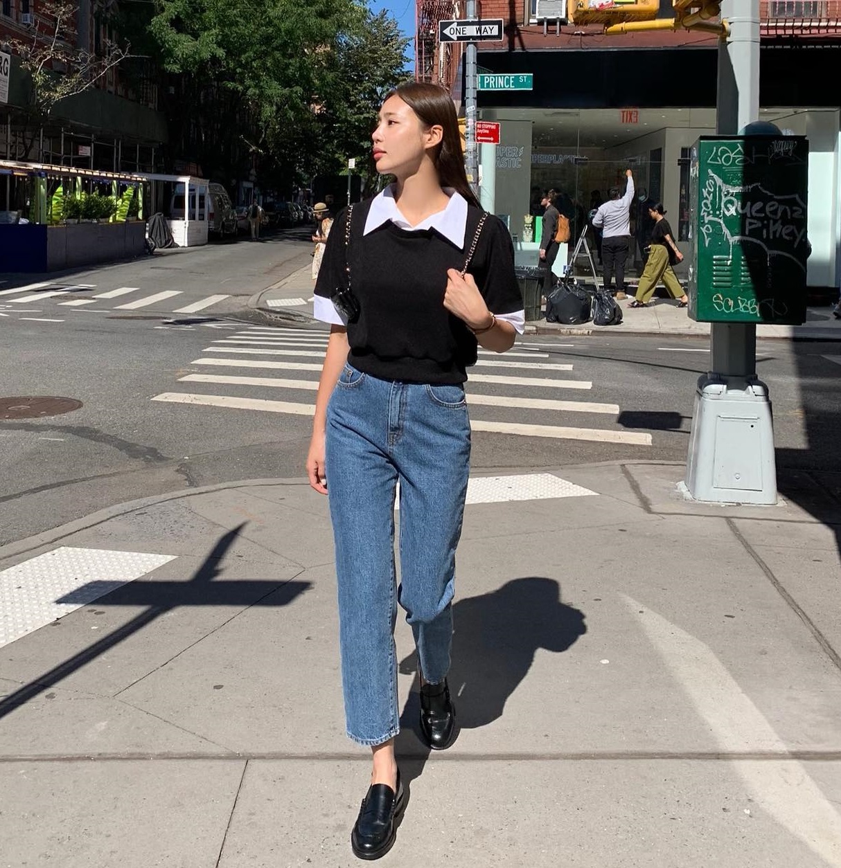 Ghim 10 cách diện quần jeans ống đứng đẹp và siêu tôn dáng-3