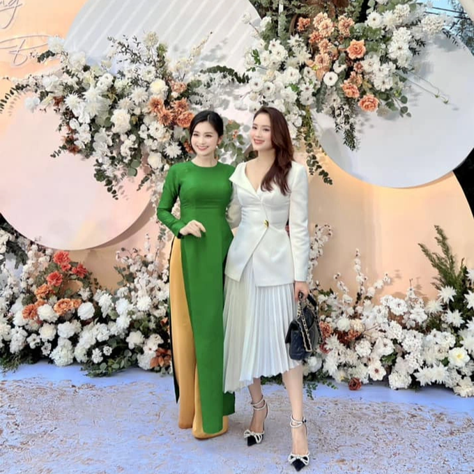 Hồng Diễm trẻ trung ngỡ ngàng ở tuổi 40-7