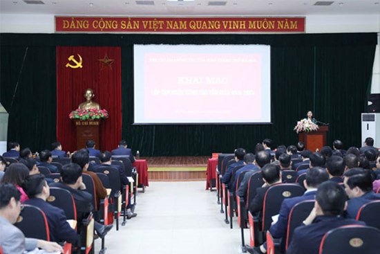 Hà Nội tập huấn cho đội ngũ cán bộ làm công tác tôn giáo Thành phố và các quận, huyện, thị xã
