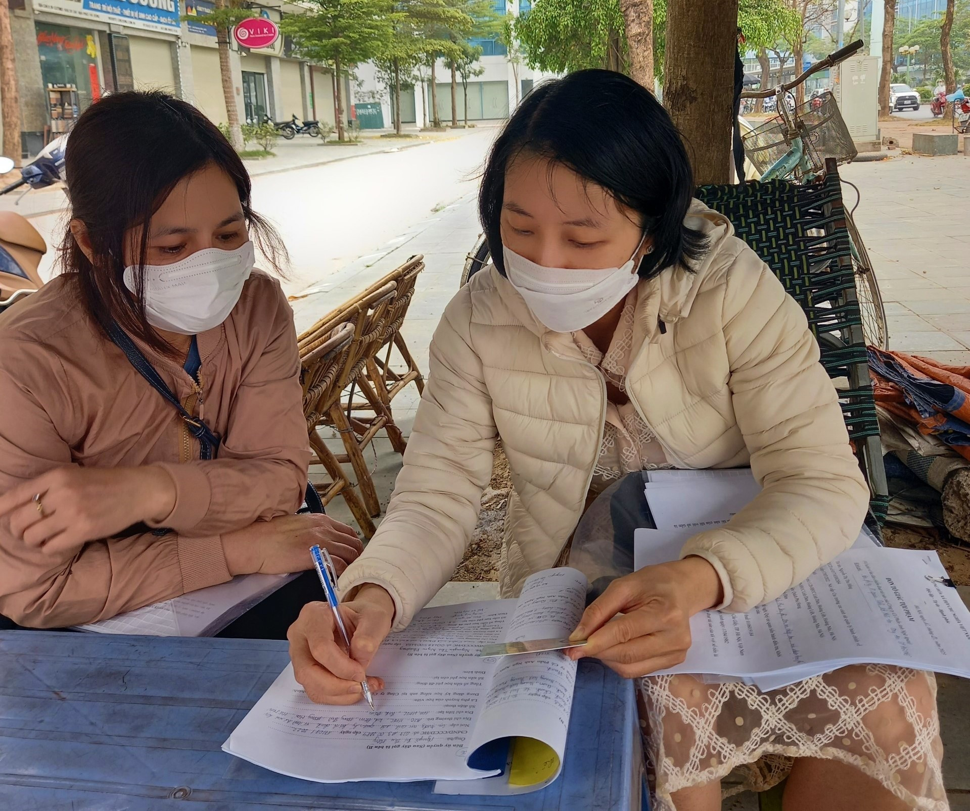 Chi trăm triệu cho con học Tiếng Anh, sau vài buổi trung tâm… đóng cửa-1