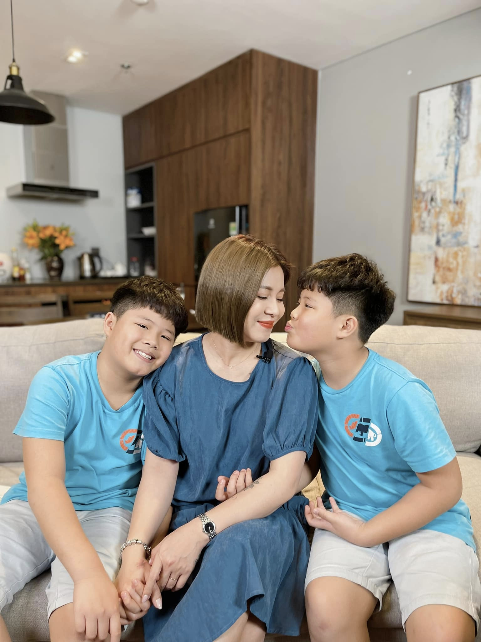 MC Hoàng Linh: Chồng tôi tuyên bố, nếu có con gái thì anh sẽ cho tôi ra rìa-6