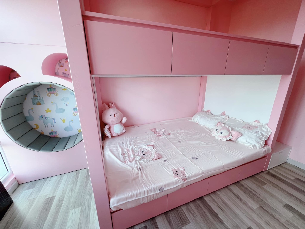 Từng u uất khi sinh con, nữ ca sĩ liên tục đổi xe và tậu nhà 6 tỷ sau khi ly hôn chồng Hàn-23