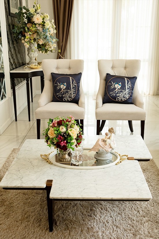 Cô thủ môn tội nghiệp sống viên mãn trong biệt thự 800 m2 phong cách Châu Âu-10