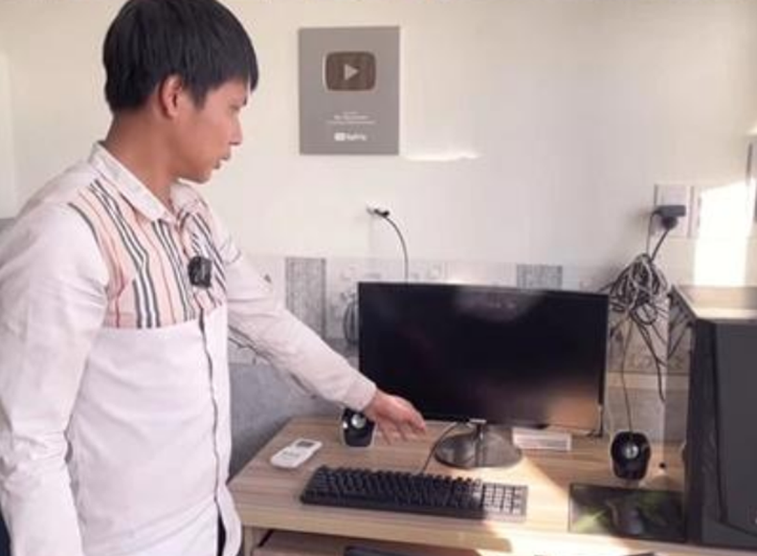 Xây chuồng bò theo phong cách villa Lộc Fuho gây bão mạng-10