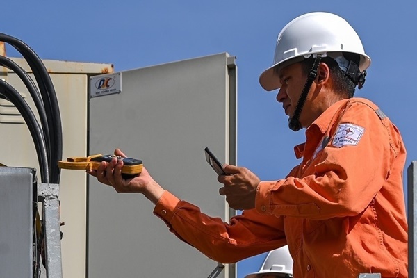 Bộ Công Thương: Cung ứng điện đang rất khó khăn-3