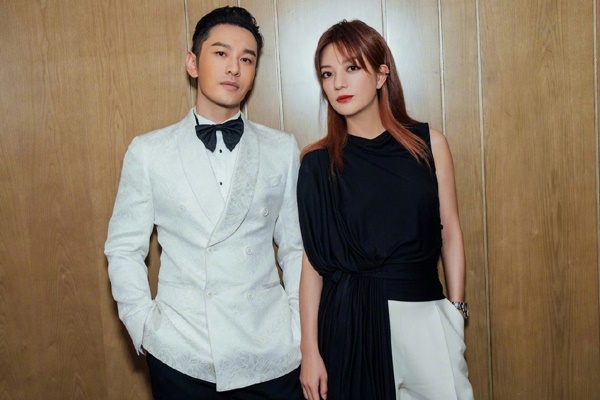 Hành xử của nghệ sĩ khi bạn bè, đồng nghiệp vướng bê bối-1