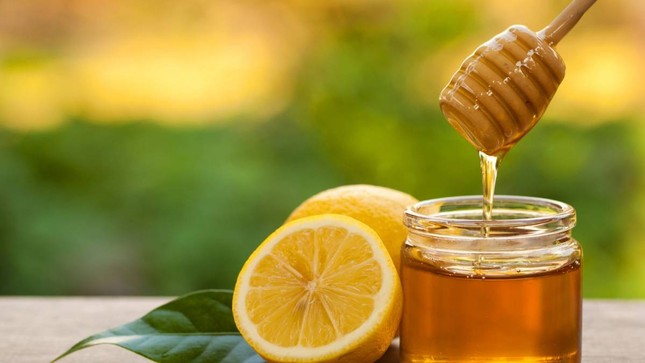 Mật ong có bổ đến mấy cũng chớ dại ăn cùng những thứ này kẻo mất mạng-2