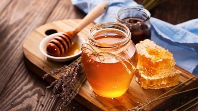 Mật ong có bổ đến mấy cũng chớ dại ăn cùng những thứ này kẻo mất mạng-3