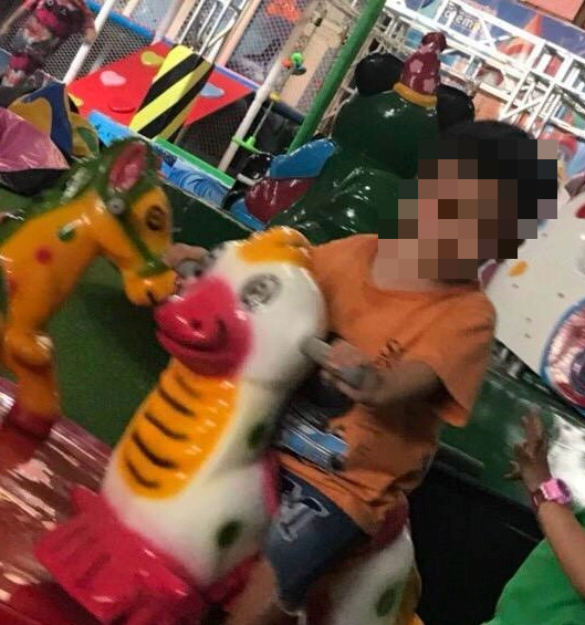 Vì sao bé trai 3 tuổi nghi bị ép hút ma túy được đưa vào làng trẻ em SOS?-3