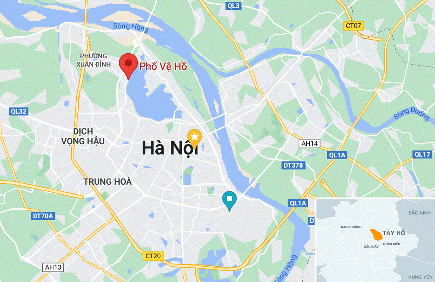 Ôtô chở 3 người lao xuống hồ Tây trong chiều sương mù-2