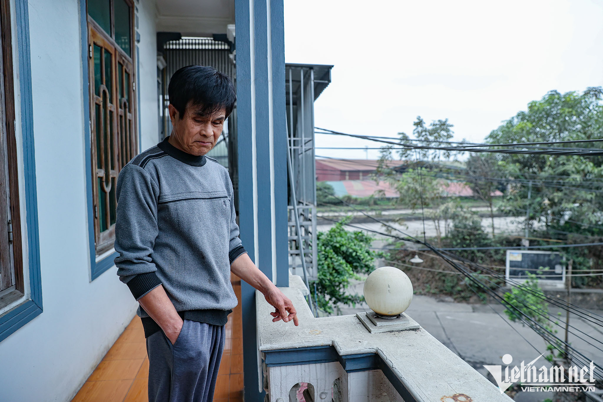 Cảnh sống khốn khổ gần cảng có bãi lưu huỳnh lộ thiên ở Phú Thọ-5