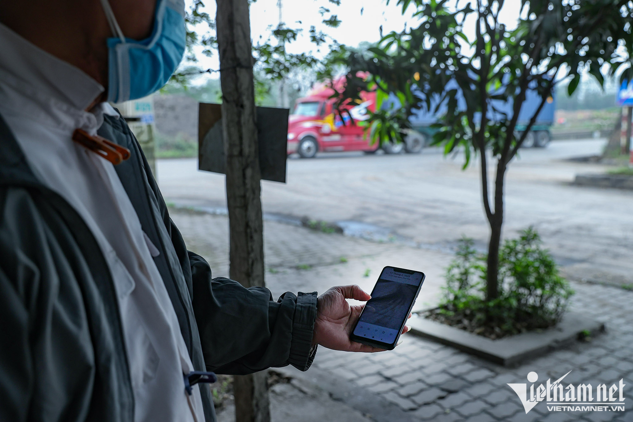 Cảnh sống khốn khổ gần cảng có bãi lưu huỳnh lộ thiên ở Phú Thọ-7