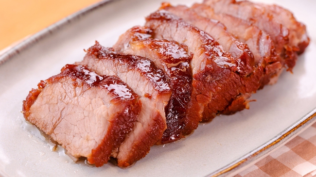 Dùng nồi cơm điện làm món thịt xá xíu mềm ngon-6