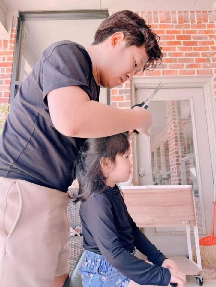 Trường Giang cưng chiều con gái-1