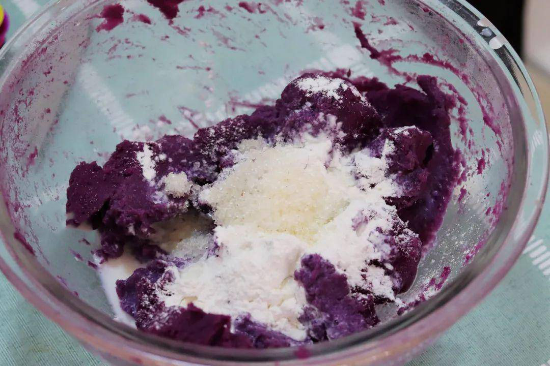 Loại củ dồi dào anthocyanin, mang làm món bánh giúp chống lão hóa và tăng sức đề kháng cực tốt-4