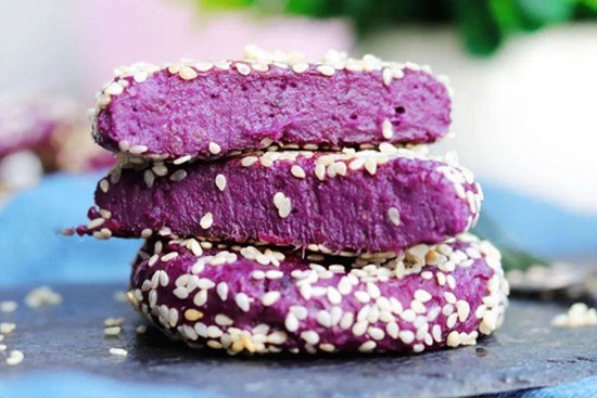 Loại củ dồi dào anthocyanin, mang làm món bánh giúp chống lão hóa và tăng sức đề kháng cực tốt