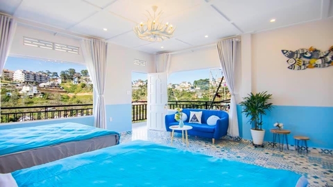 Chi tiết cầu kỳ trong căn nhà mới mua tặng mẹ của ca sĩ từng gây sốt với căn biệt thự 12 phòng ngủ-16