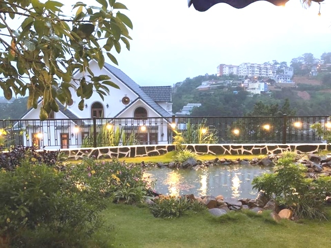 Chi tiết cầu kỳ trong căn nhà mới mua tặng mẹ của ca sĩ từng gây sốt với căn biệt thự 12 phòng ngủ-21