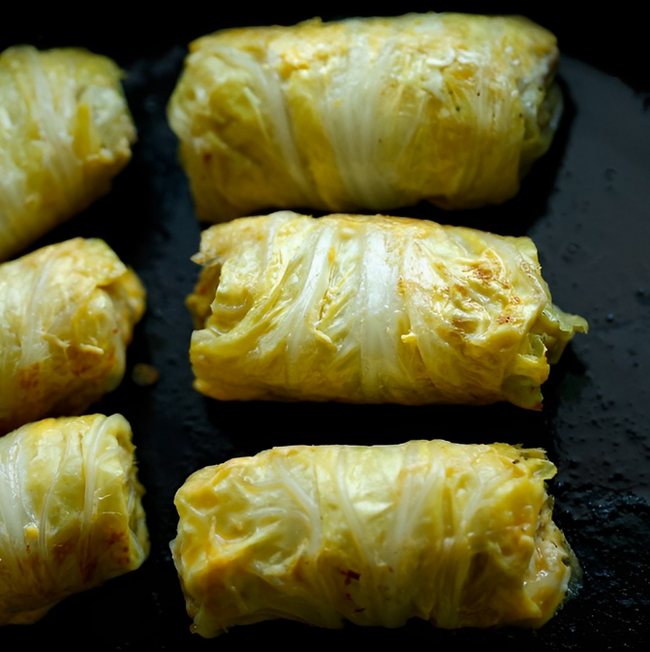 Mâm cơm vừa ngon vừa đủ chất với món cải thảo cuộn đậu phụ cá ngừ-7