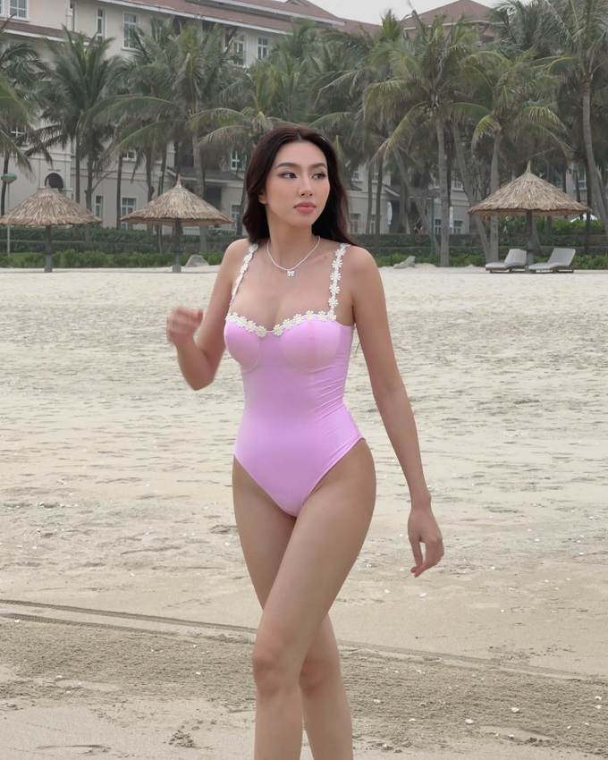 Thùy Tiên nói về bộ ảnh mặc áo tắm gây sốt: Tôi có chỉnh sửa một chút-5