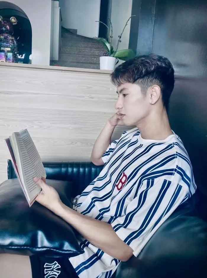 Trai đẹp U22 Việt Nam từng đạt HCV SEA Games 30 khoe tài lẻ-10