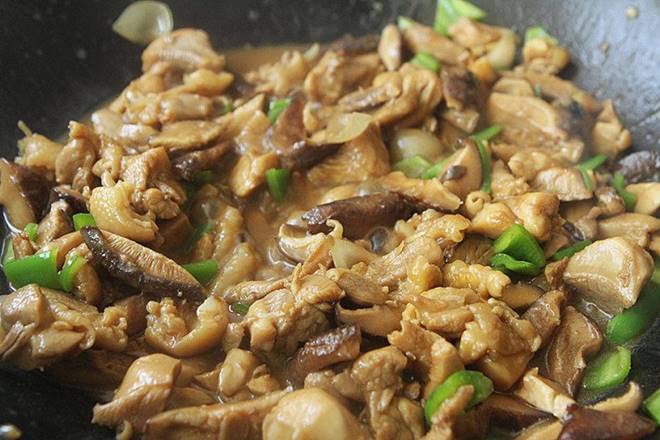 Gà kho với hoàng hậu thực vật không chỉ ngon còn bổ, cả nhà ăn cạn cả nồi vẫn thèm thuồng-8